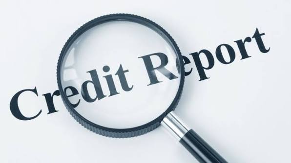 do payday loans show up on a credit report